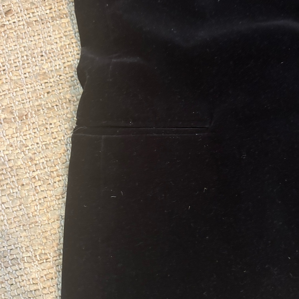 Theory Black Velvet and Satin Blazer Size 12 - Picture 9 of 16